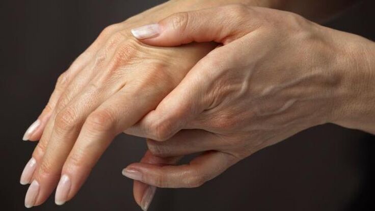 valu sõrmede liigestes